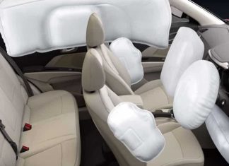 प्रवासी वाहतुकीच्या वाहनांमध्ये किमान ६ एअरबॅग्ज बंधनकारक