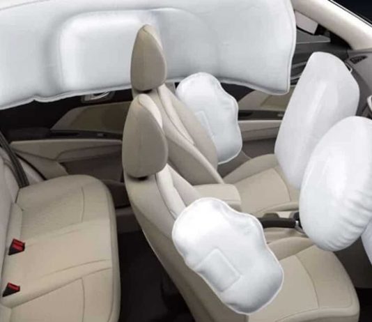 प्रवासी वाहतुकीच्या वाहनांमध्ये किमान ६ एअरबॅग्ज बंधनकारक