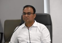 नागरिकांच्या प्रलंबित अर्जाचा गतीने निपटारा करा – जिल्हाधिकारी डॉ.राजेश देशमुख