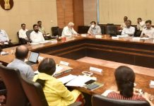 स्वातंत्र्यसैनिक आणि त्यांच्या कुटुंबियांच्या समस्या सोडविण्यासाठी राज्य शासन सकारात्मक – मुख्यमंत्री एकनाथ शिंदे