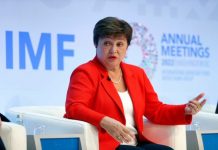 जागतिक अनिश्चिततेच्या स्थितीत भारत आशेचा किरण असल्याचं आंतरराष्ट्रीय नाणेनिधीचं प्रतिपादन