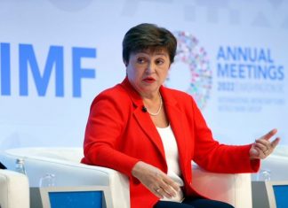 जागतिक अनिश्चिततेच्या स्थितीत भारत आशेचा किरण असल्याचं आंतरराष्ट्रीय नाणेनिधीचं प्रतिपादन