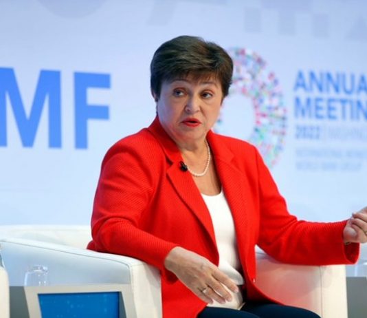 जागतिक अनिश्चिततेच्या स्थितीत भारत आशेचा किरण असल्याचं आंतरराष्ट्रीय नाणेनिधीचं प्रतिपादन