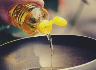 खाद्य तेलांवरील आयात शुल्क सवलतीत ३१ मार्च २०२३ पर्यंत वाढ