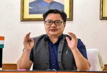 लोकप्रतिनिधी कायद्यात बदल करण्यासाठी केंद्र सरकारची निवडणूक आयोगासोबत चर्चा सुरू