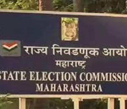 शिवसेनेच्या ‘धनुष्यबाण’ निवडणूक चिन्हाबाबत म्हणणं मांडण्यासाठी उद्धव ठाकरे गटाला उद्या दुपारी २ वाजेपर्यंत मुदत