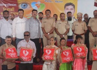 ”दिवाळी सण फक्त दिव्यांचा उत्सव नाही, तो तिमिरातुन प्रकाशाकडे नेणारा ऊर्जाश्रोत” – पोलीस उपायुक्त मंचक इप्पर