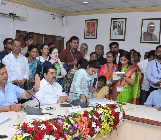 लहान मुलांसाठी ‘खिलखिलाट’ रुग्णवाहिका उपलब्ध करून देणार – मंत्री मंगलप्रभात लोढा