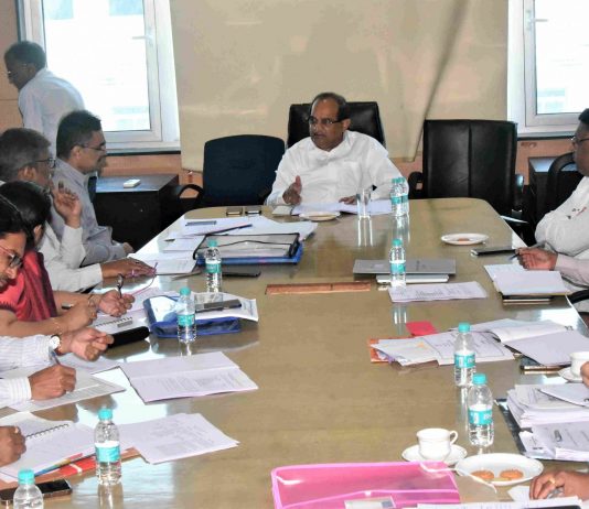 शेती महामंडळाच्या जमिनीचे बाह्य स्त्रोताद्वारे सर्वेक्षण करावे – महसूलमंत्री राधाकृष्ण विखे-पाटील यांचे निर्देश