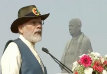 धर्म, जात आणि भाषेच्या आधारे देशात फूट पाडू पाहणाऱ्या नकारात्मकतेपासून दूर राहण्याचं प्रधानमंत्र्यांचं आवाहन