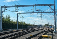 भारतीय रेल्वेच्या ब्रॉडगेज लोहमार्गापैकी ८२ टक्क्यापेक्षा जास्त लांबीच्या लोहमार्गाच्या विद्युतीकरणाचं काम पूर्ण