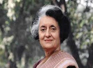 दिवंगत प्रधानमंत्री इंदिरा गांधी यांच्या जयंतीनिमित्त देशाची आदरांजली