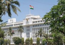 ऑक्टोबर महिन्यात पावसानं झालेल्या नुकसानीसाठी शेतकऱ्यांना मदत देण्याचा मुख्यमंत्र्यांचा निर्णय