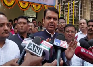 महाराष्ट्र – कर्नाटक सीमाभागातलं एकही गाव महाराष्ट्राबाहेर जाणार नाही, अशी उपमुख्यमंत्र्यांची ग्वाही