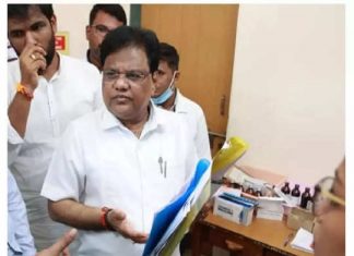 राज्यात गोवर संसर्गावर नियंत्रण मिळवण्यासाठी लसीकरणावर भर दिला जाणार