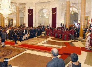 महाराष्ट्राचा धावपटू अविनाश साबळे याला अर्जुन पुरस्कार, तर क्रिकेट प्रशिक्षक दिनेश लाड यांना द्रोणाचार्य पुरस्कार प्रदान