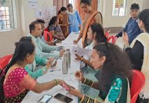 संविधान दिनाच्या निमित्ताने तृतीयपंथी मतदार नोंदणी कार्यक्रम