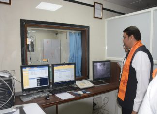 शेतकऱ्यांना दिवसा १२ तास वीज देण्याचा प्रयत्न – उपमुख्यमंत्री देवेंद्र फडणवीस