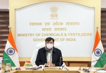 केंद्रीय आरोग्य मंत्र्यांनी घेतला अत्यावश्यक औषधांच्या उपलब्धतेचा आढावा