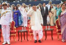 नौसेना दिनानिमित्त राज्यपालांच्या उपस्थितीत बिटिंग द रिट्रीट समारोह संपन्न