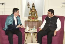 सिंगापूरचे कॉन्सुल जनरल चेओंग मिंग फूंग यांनी घेतली उपमुख्यमंत्री देवेंद्र फडणवीस यांची भेट