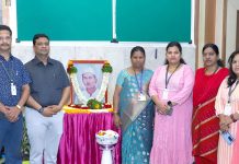 शहीद बाबू गेनू यांच्या स्मृतिदिनानिमित्त मुख्य प्रशासकीय इमारतीमधील प्रतिमेस पुष्पहार अर्पण