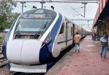 वंदे भारत ट्रेनला जूनपासून आतापर्यंत ६८ जनावरं आदळण्याच्या घटना