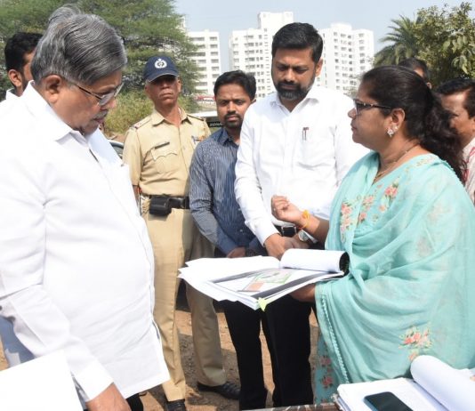 ग. दि. माडगूळकर स्मारकाचे काम वर्षात पूर्ण करा – पालकमंत्री चंद्रकातदादा पाटील