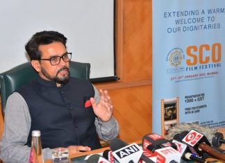 चित्रपटांमध्ये कोणताही भेद नसून चित्रपटाची संहिता बळकट असेल, तर तो चित्रपट प्रेक्षकांच्या मनाला भिडतो – अनुराग सिंह ठाकूर