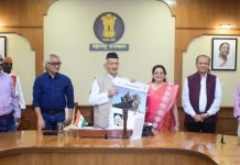 राज्यपाल भगतसिंह कोश्यारी यांच्या हस्ते राजभवन दिनदर्शिकेचे प्रकाशन