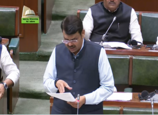 रिफायनरी राज्याच्या फायद्याची असल्याने ती उभारणार असल्याची उपमुख्यमंत्र्यांची माहिती