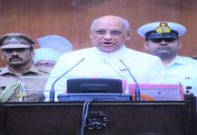 अर्थव्यवस्थेचं पुनरुज्जीवन आणि युवकांना रोजगार द्यायला राज्य सरकारचं प्राधान्य असल्याचं राज्यपालांचं प्रतिपादन