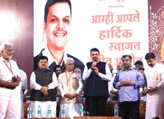 सर्वांच्या मनोकामना पूर्ण करण्याची आई श्री भराडी देवीच्या चरणी उपमुख्यमंत्री देवेंद्र फडणवीस यांची प्रार्थना