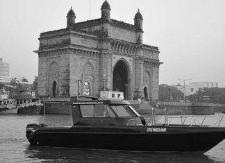 बेलापूर जेट्टी ते गेटवे ऑफ इंडिया ही वॉटर टॅक्सी जलसेवा बेलापूर इथून सुरू