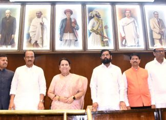 विधानपरिषदेच्या नवनिर्वाचित सदस्यांनी घेतली शपथ