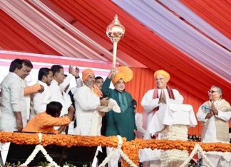 केंद्रीय मंत्री नितीन गडकरी यांच्या हस्ते उत्तर प्रदेशातील बलिया येथील 6500 कोटी रुपये गुंतवणुकीच्या 7 राष्ट्रीय महामार्ग प्रकल्पांचे उद्घाटन