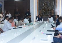 कर्मचारी संघटनांनी त्यांचा प्रस्तावित संप मागे घ्यावा- मुख्यमंत्री