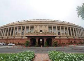 सलग सहाव्या दिवशी संसदेच्या दोन्ही सभागृहात प्रचंड गदारोळ