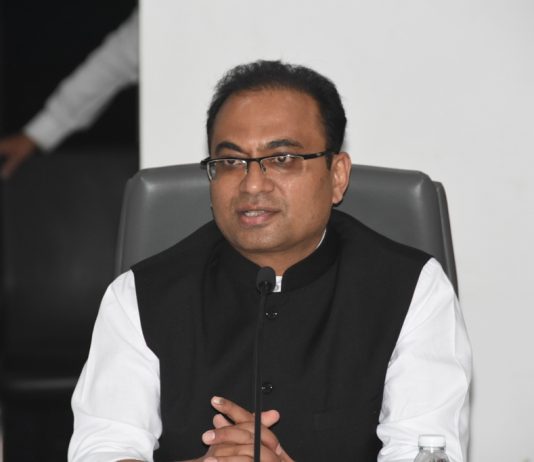 मराठी भाषेच्या प्रचार-प्रसारासाठी सर्व विभागांनी अधिक प्रयत्न करावेत – जिल्हाधिकारी डॉ. राजेश देशमुख