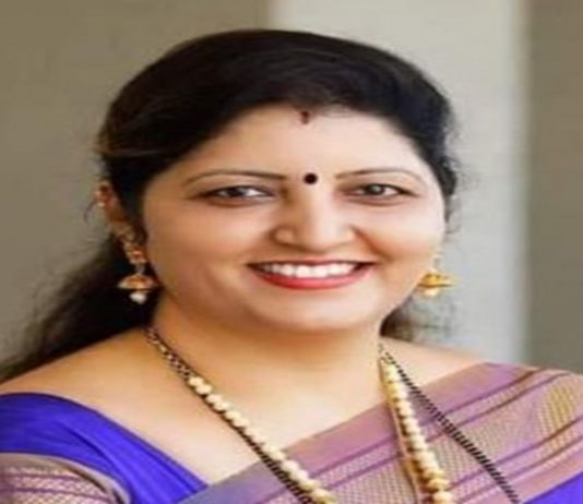 राज्य महिला आयोगाच्या अध्यक्ष रुपाली चाकणकर सोमवारी घेणार बैठक