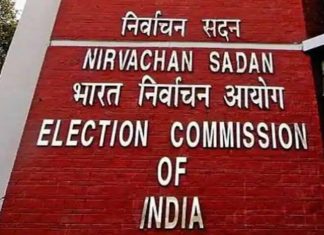 प्रचारादरम्यान संयम बाळगण्याची आणि आचारसंहितेचं काटेकोर पालन करण्याची निवडणूक आयोगाची सर्व पक्षांना सूचना