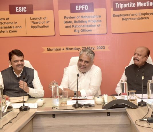 ‘ईएसआयसी’ रुग्णालयांसाठी जागा व आवश्यक सुविधा देणार – उपमुख्यमंत्री देवेंद्र फडणवीस