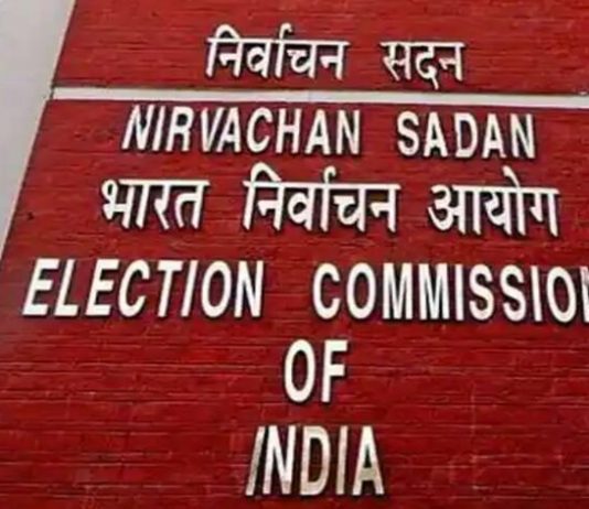 प्रचारादरम्यान संयम बाळगण्याची आणि आचारसंहितेचं काटेकोर पालन करण्याची निवडणूक आयोगाची सर्व पक्षांना सूचना