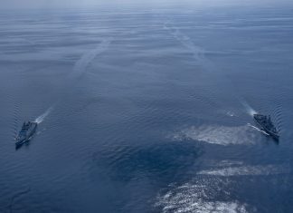 भारतीय नौदलाच्या आयएनएस सातपुडा आणि आयएनएस दिल्ली युद्धनौका आसियान भारत सागरी सरावात सहभागी