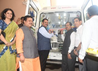 ‘किलबिलाट रुग्णवाहिनी’चे उपमुख्यमंत्र्यांच्या हस्ते लोकार्पण