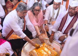 टाळ-मृदंगाच्या गजरात संत तुकाराम महाराज पालखीचे प्रस्थान