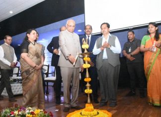 युवा लोकसंख्येला आपली संपत्ती बनविण्यासाठी उद्योगांच्या पुढाकाराची गरज – राज्यपाल रमेश बैस