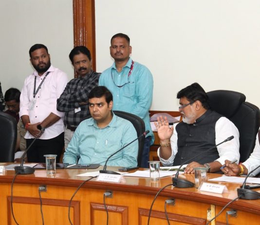 इंद्रायणी व पवना नदीत होणारे जलप्रदूषण टाळण्यासाठी सविस्तर प्रकल्प अहवाल तातडीने तयार करा – उद्योगमंत्री उदय सामंत