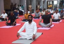 ‘रोज योग करूया…निरोगी राहूया’ – मुख्यमंत्री एकनाथ शिंदे