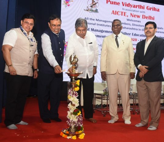 राष्ट्रीय शिक्षण धोरणाच्या अंमलबजावणीसाठी खाजगी संस्थांना सहकार्य – उच्च व तंत्रशिक्षण मंत्री चंद्रकांतदादा पाटील